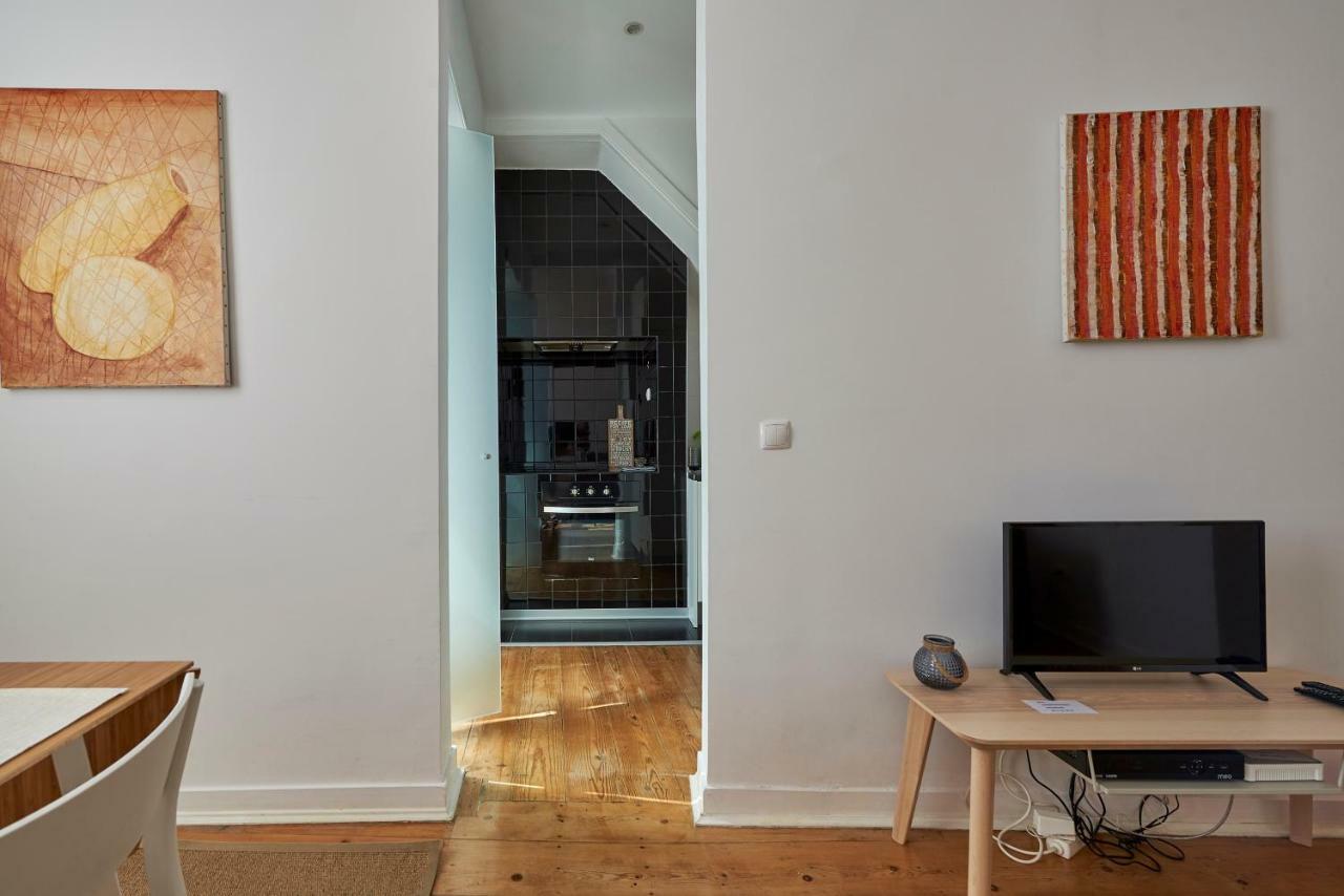 Charming Apartment Em Belem-Books And Canvas Lissabon Exterior foto