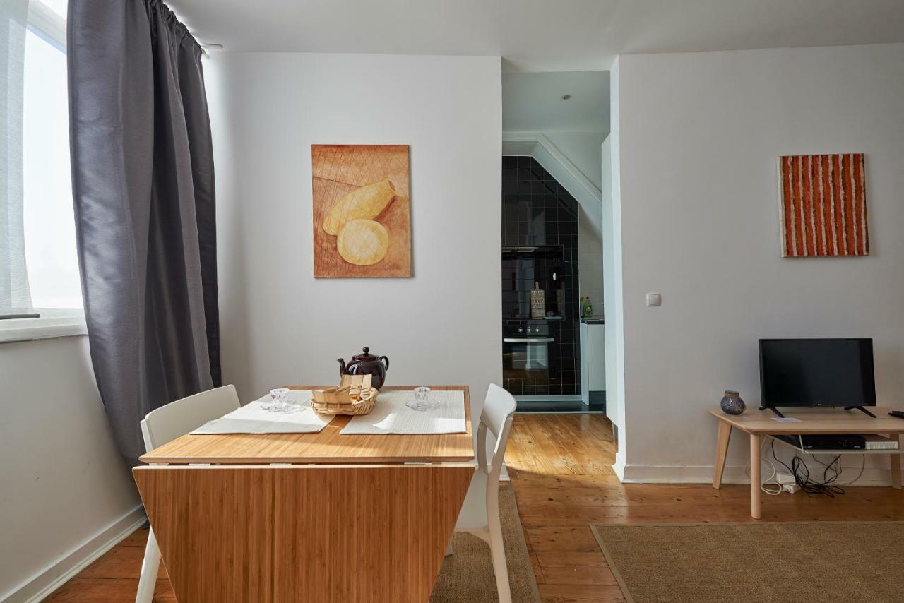 Charming Apartment Em Belem-Books And Canvas Lissabon Exterior foto