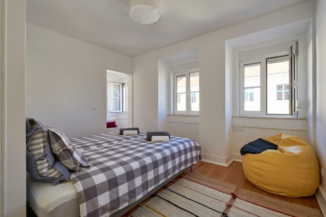 Charming Apartment Em Belem-Books And Canvas Lissabon Exterior foto